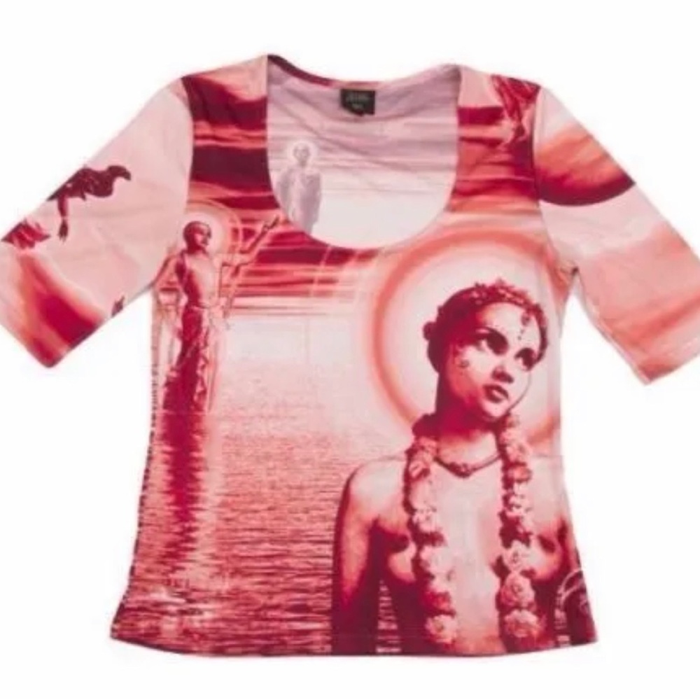 Rare JPG Graphic Shirt. S- M